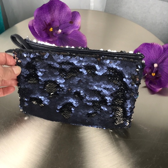Ipsy | Expanding Blue/Silver Sequin Clutch Mini Bag  | Small - Picture 1 of 7